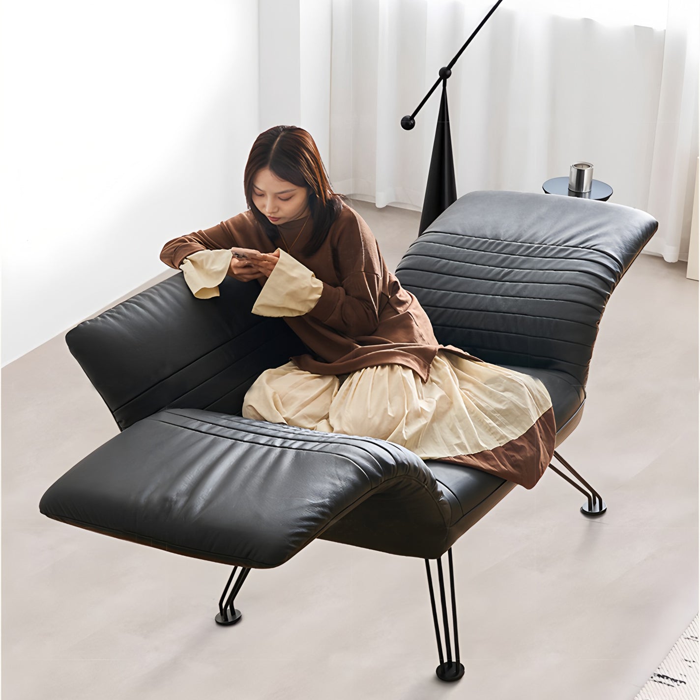 Adjustable Reclining Lounge Chair with Wax Pull-Up Leather Contact Surface